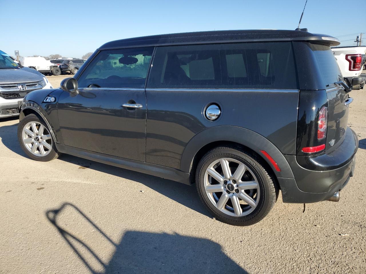 2011 MINI Cooper - Image 2