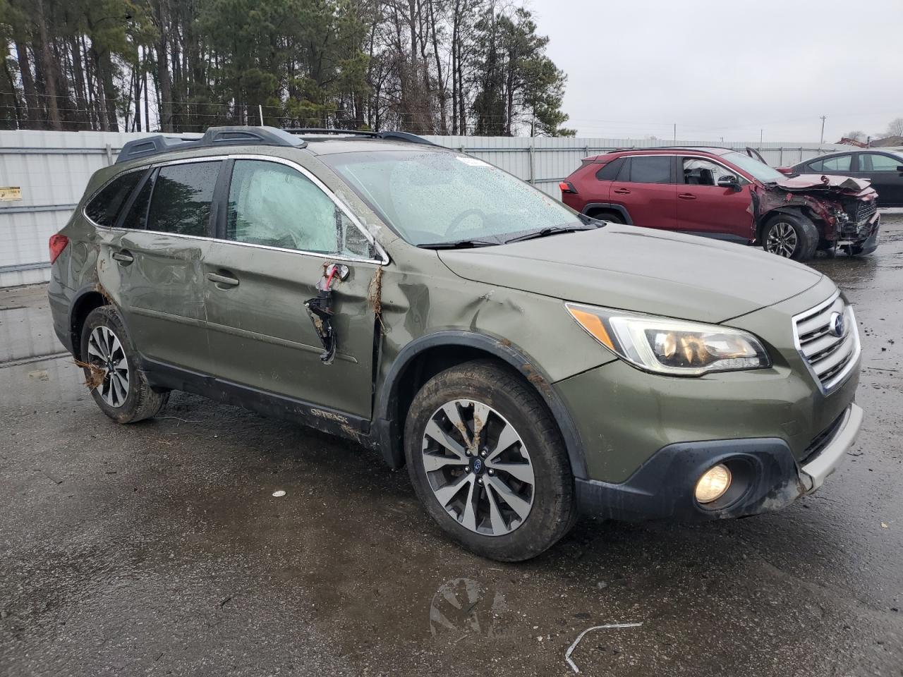 2015 Subaru Outback - Image 4