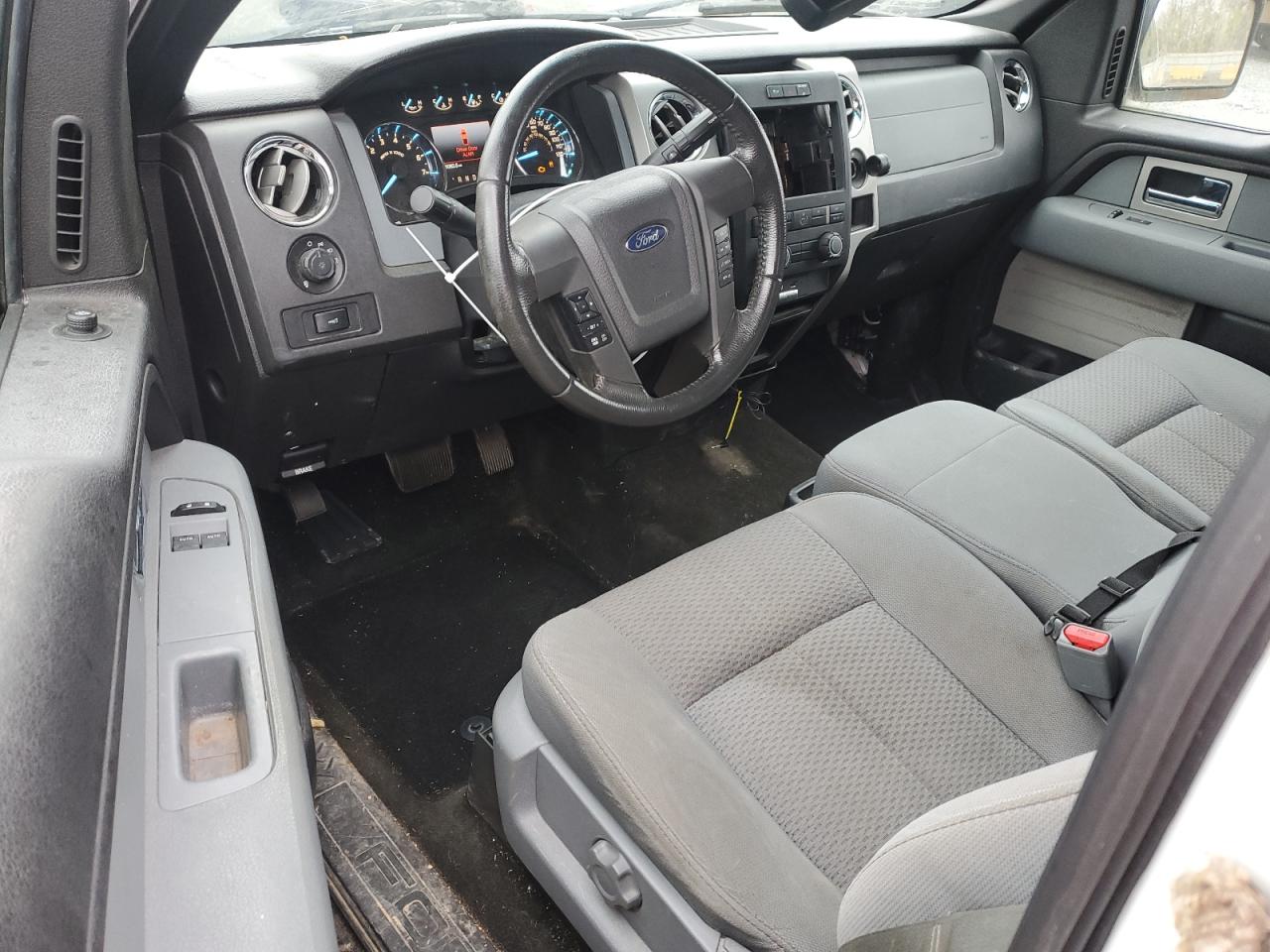 2011 Ford F-150 - Image 8