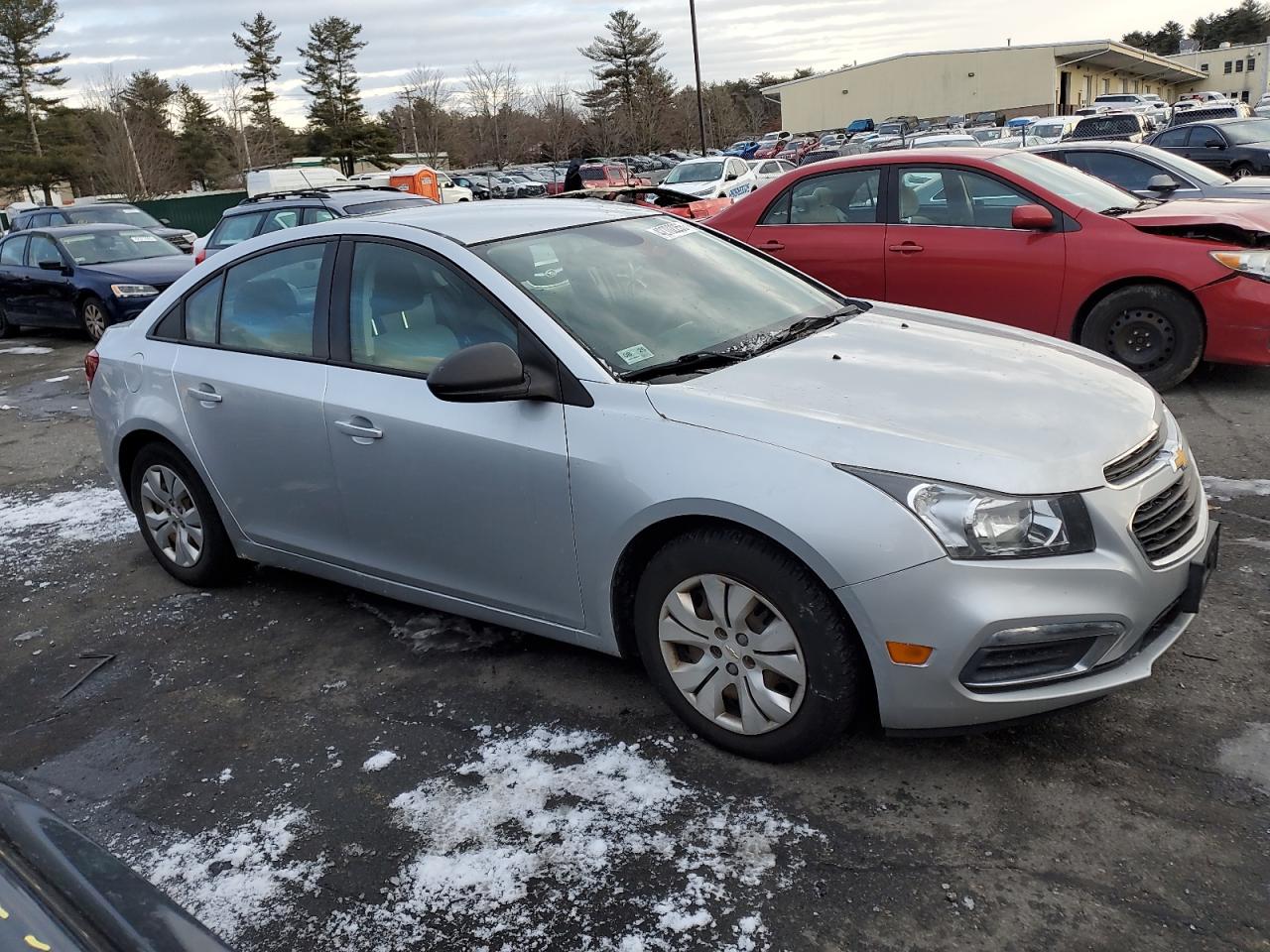 2016 Chevrolet Cruze - Image 4