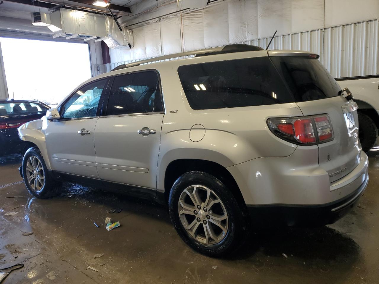 2014 GMC Acadia - Image 2