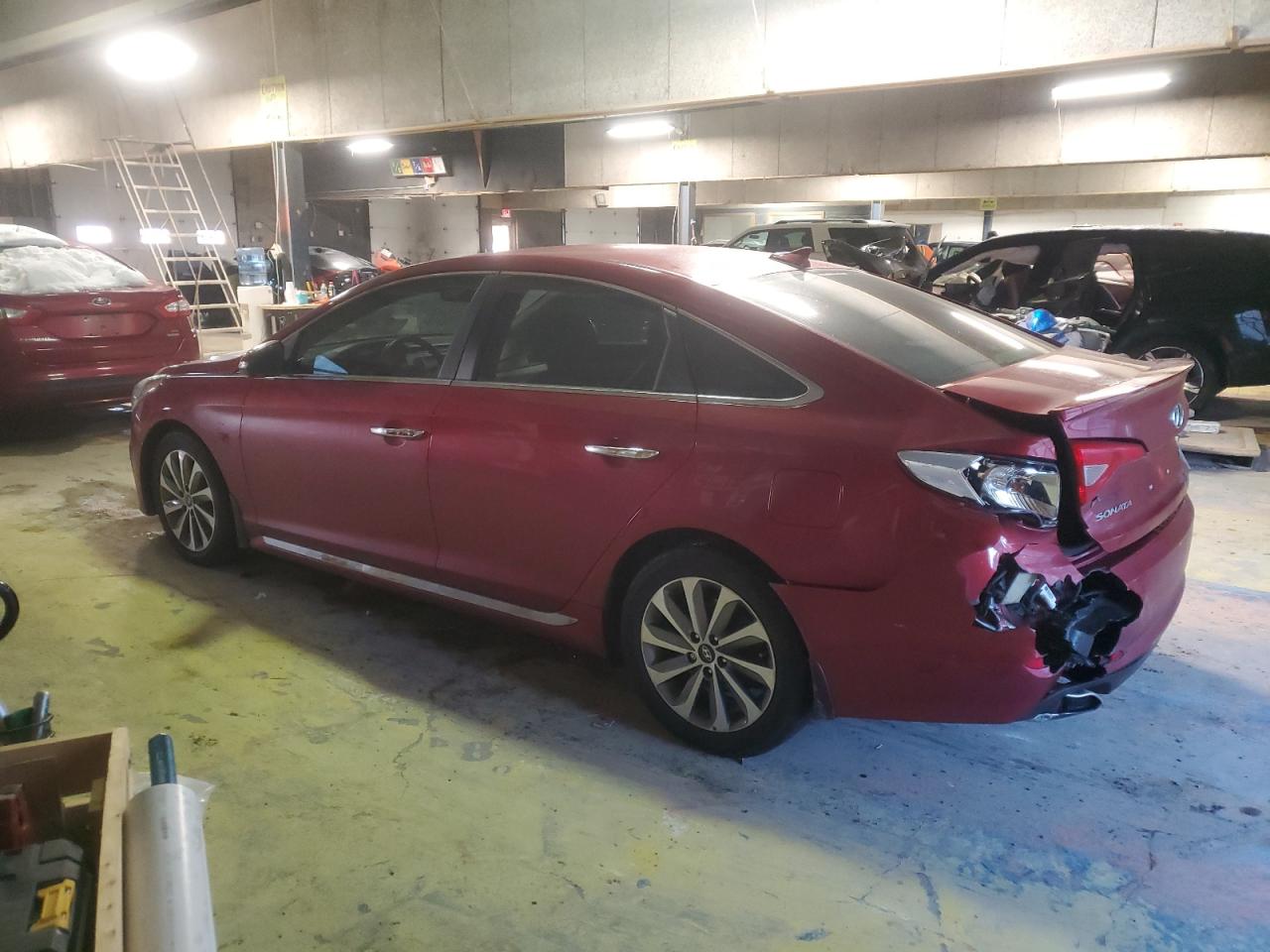 2015 Hyundai Sonata - Image 2
