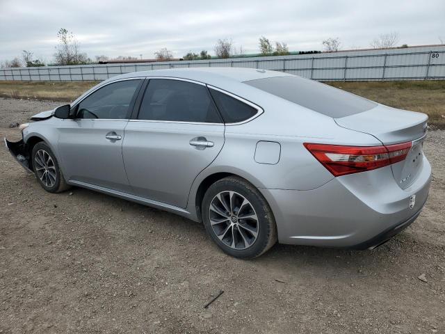  TOYOTA AVALON 2018 Серебристый