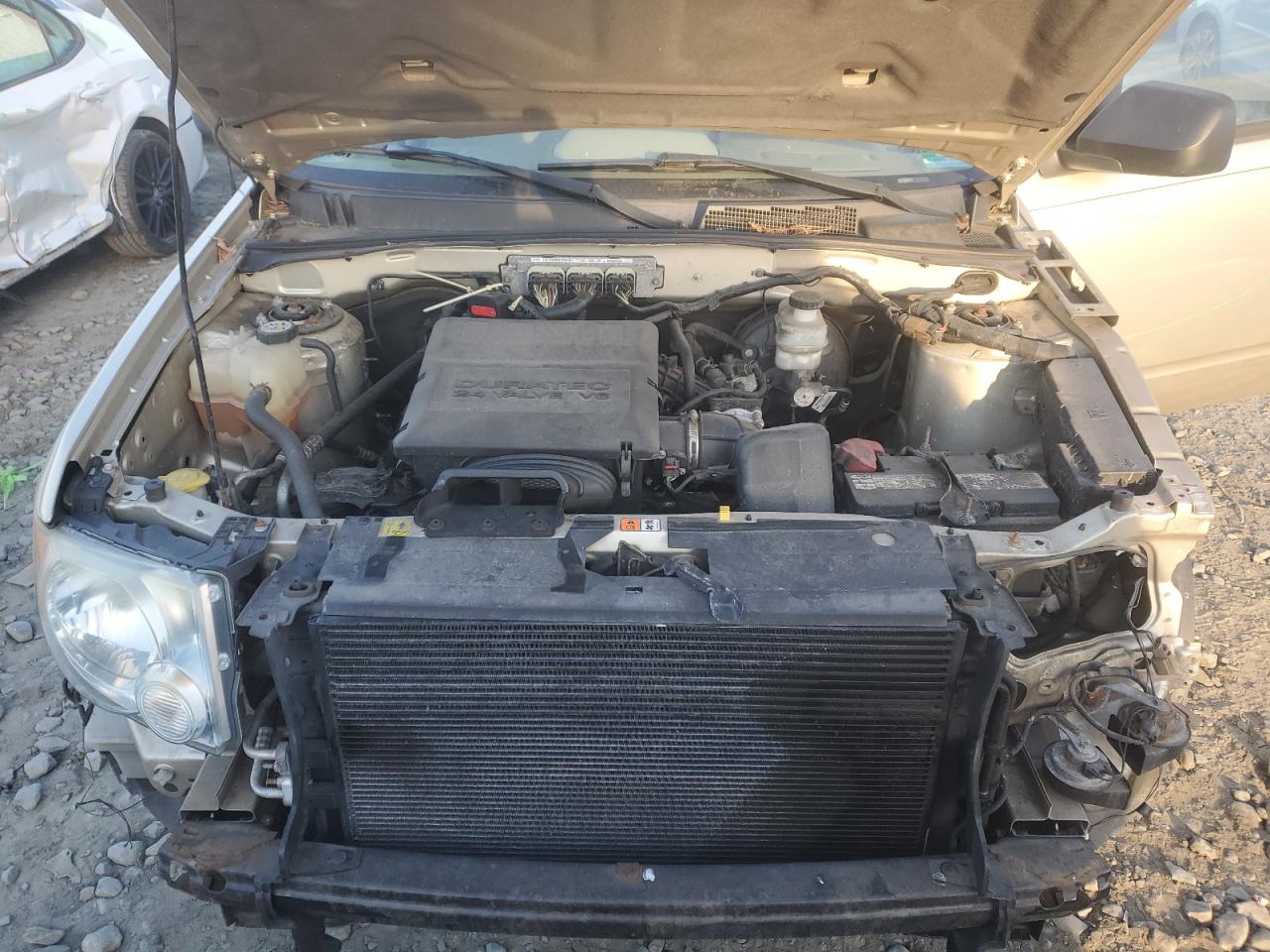 2010 Ford Escape - Image 12