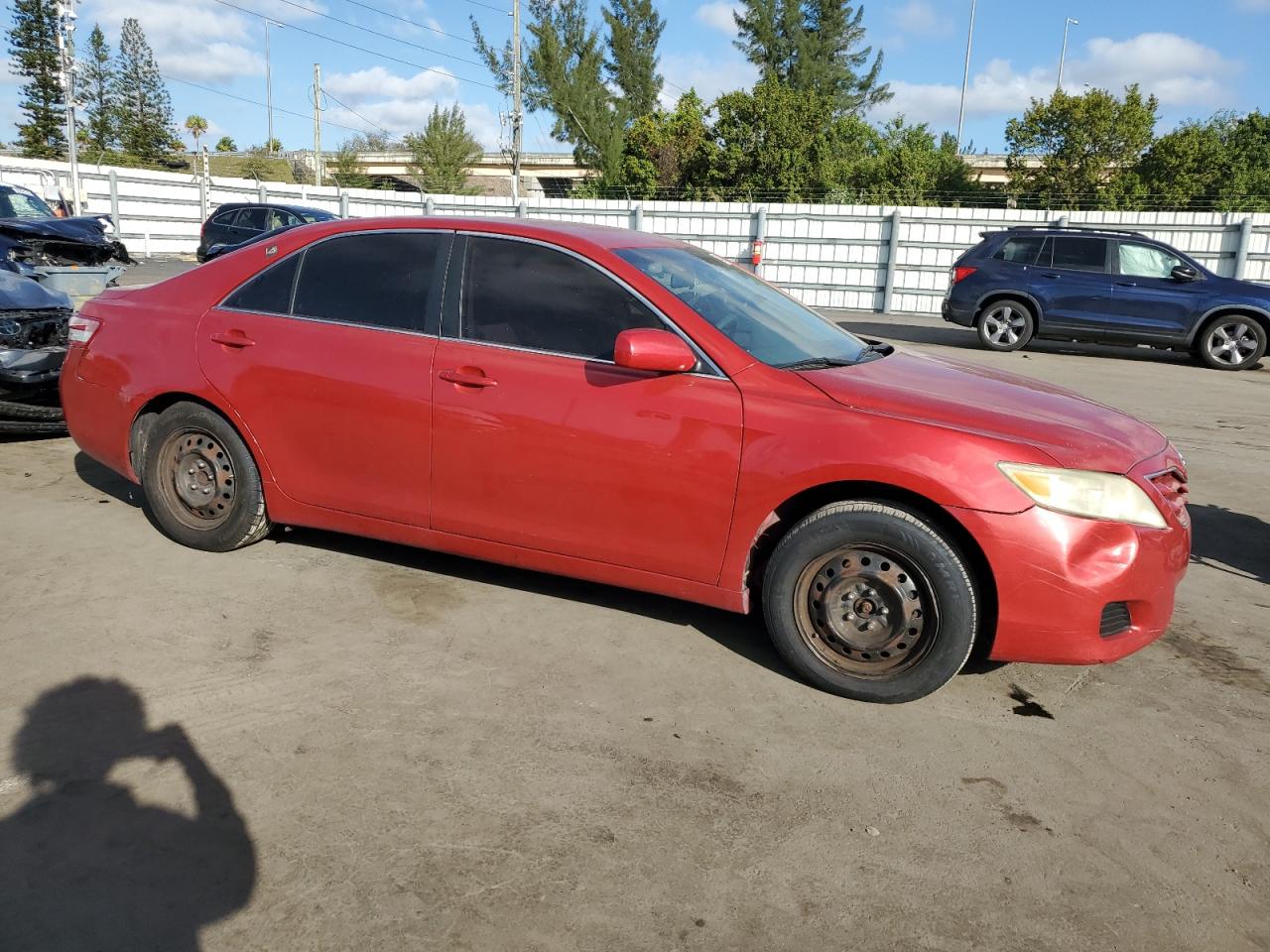 2010 Toyota Camry - Image 4