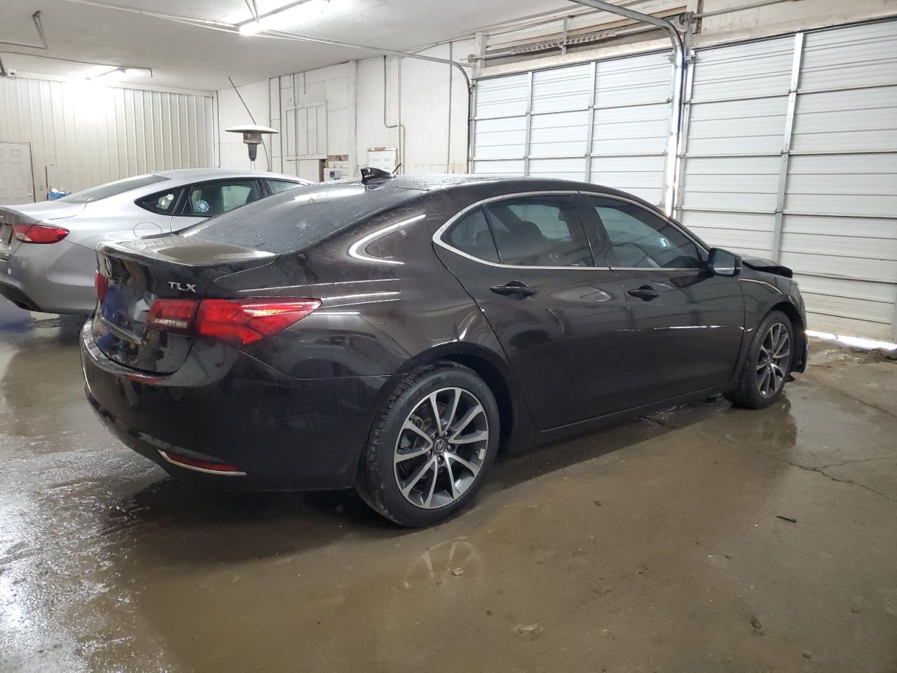 2017 Acura TLX - Image 3