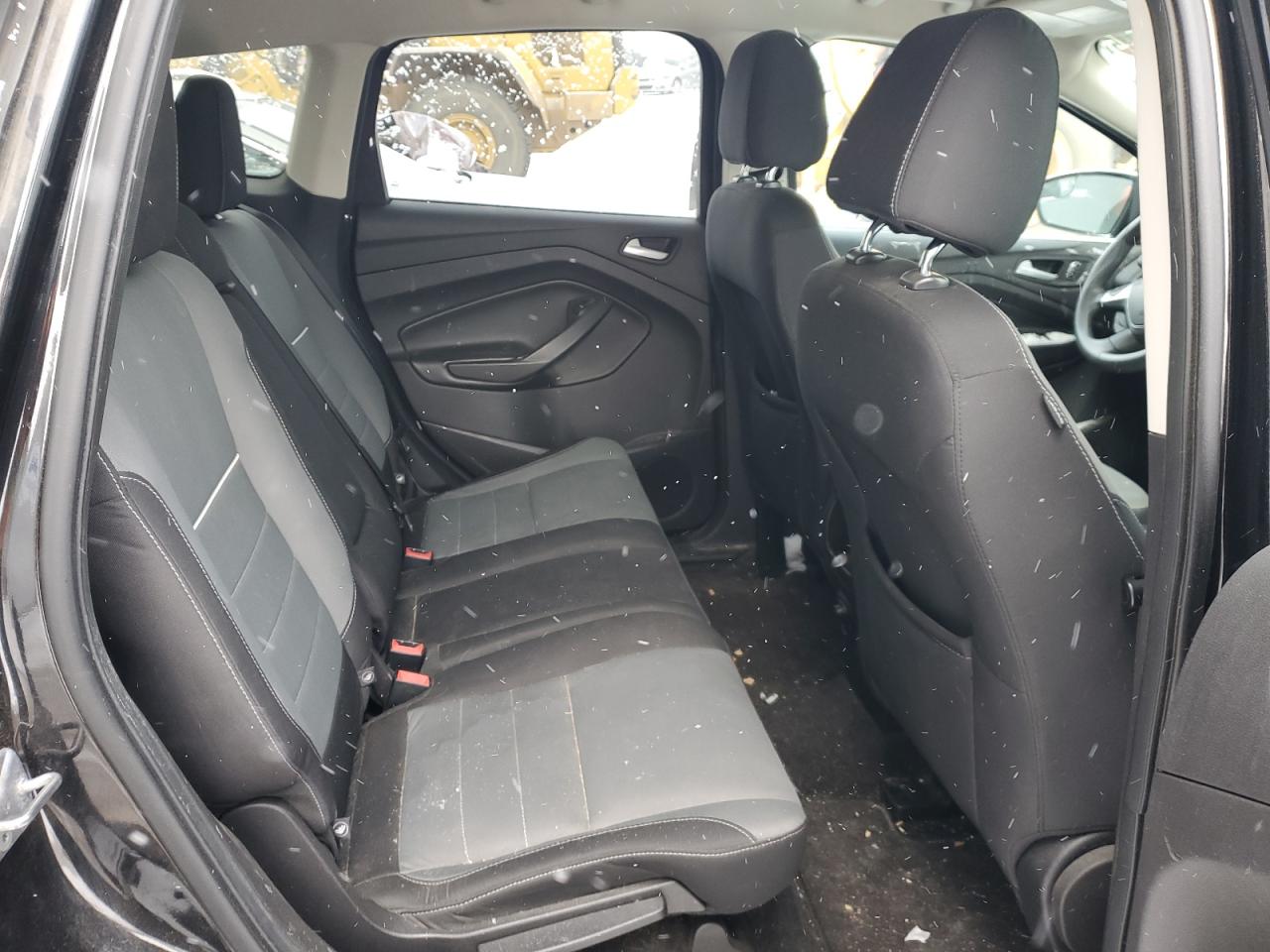 2015 Ford Escape - Image 11