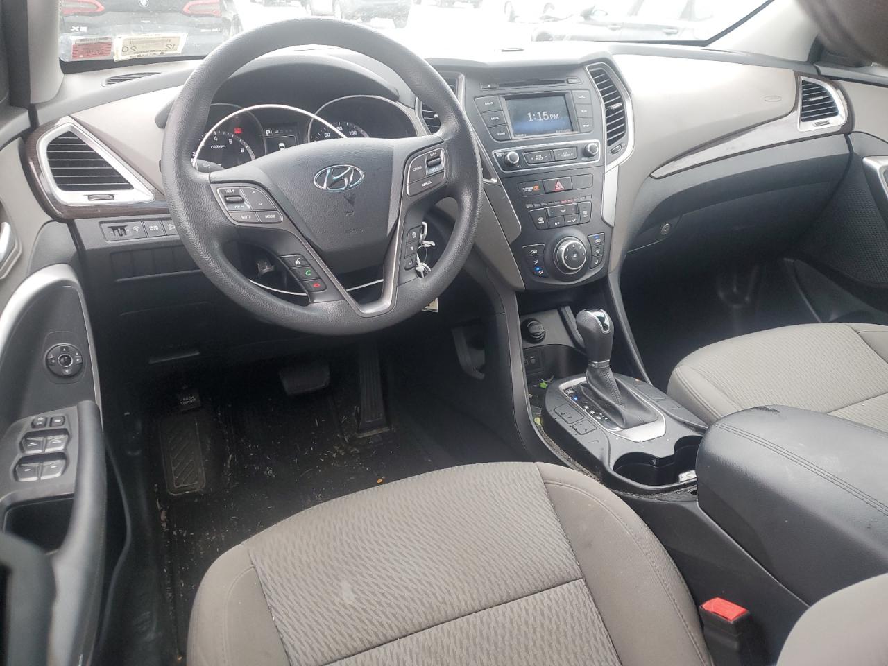 2017 Hyundai Santa Fe - Image 8
