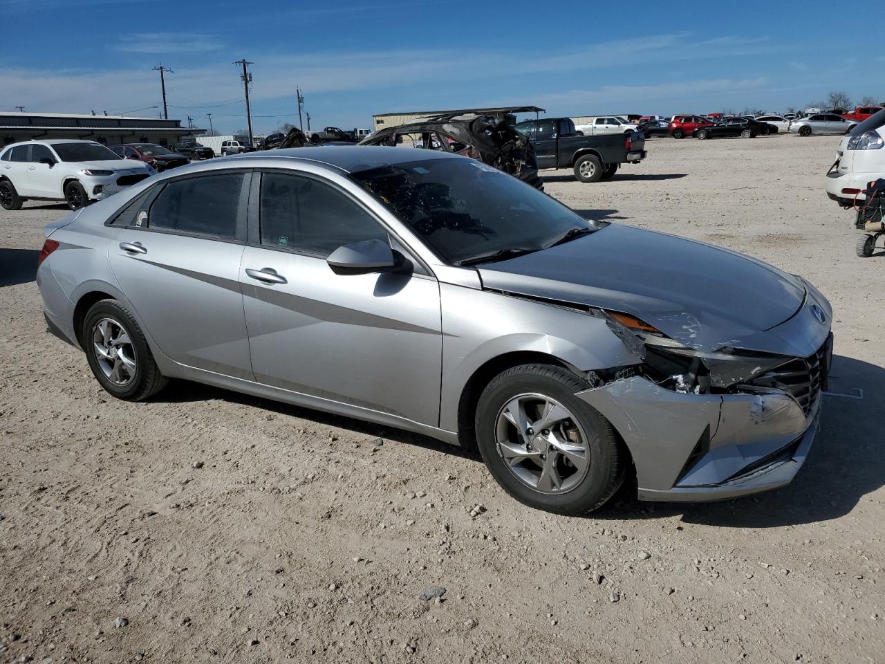 2021 Hyundai Elantra - Image 4