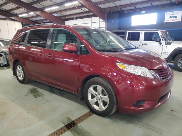 2017 TOYOTA SIENNA LE