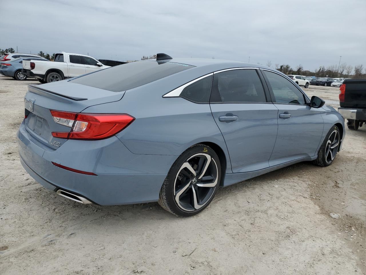 2022 Honda Accord - Image 3