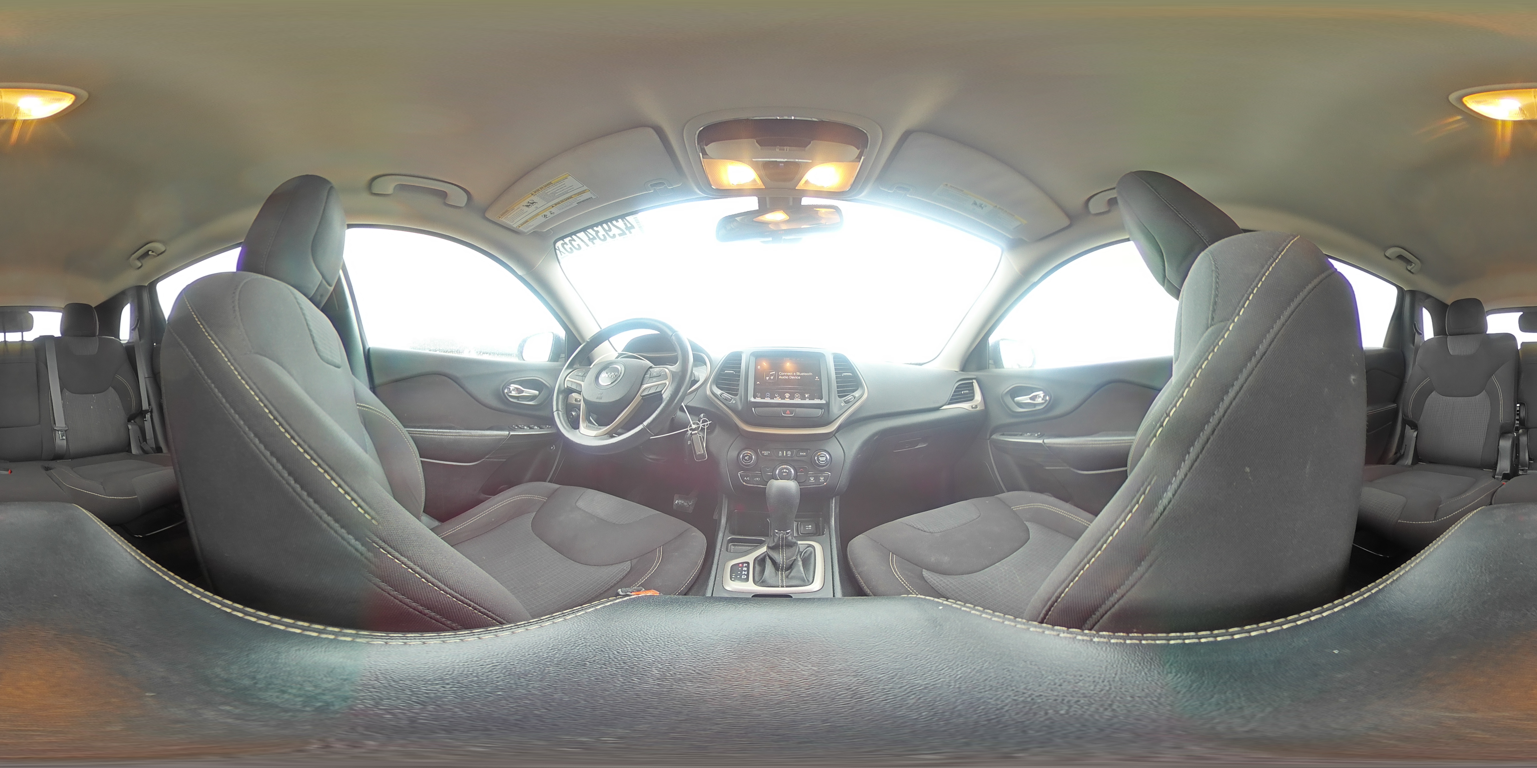2016 Jeep Grand Cherokee - Image 14