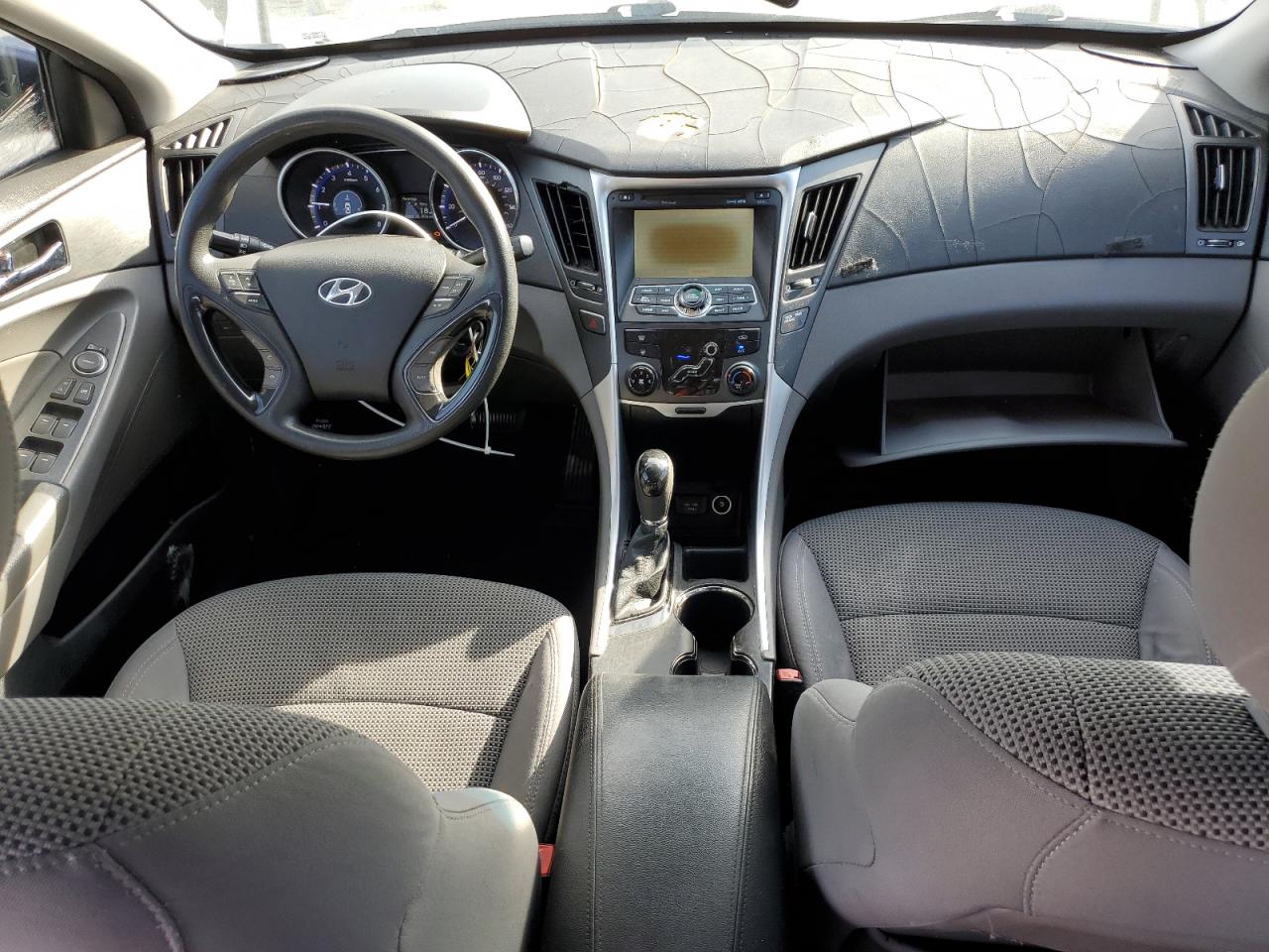 2011 Hyundai Sonata - Image 8