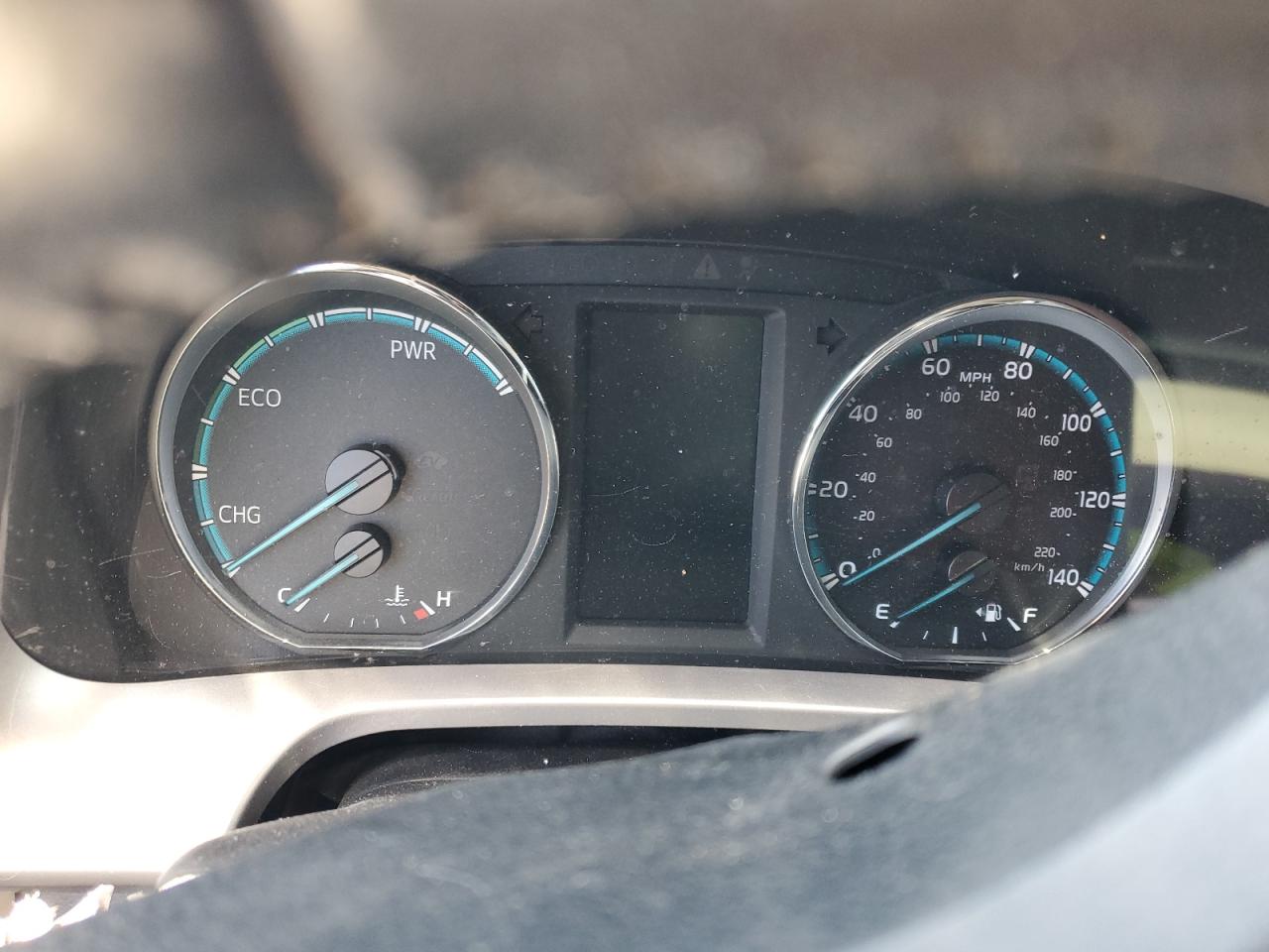 2017 Toyota RAV 4 - Image 9