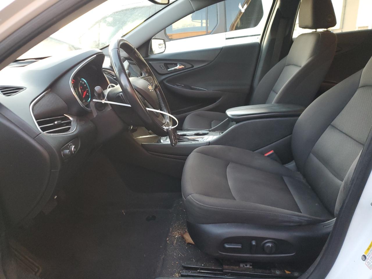2018 Chevrolet Malibu - Image 7