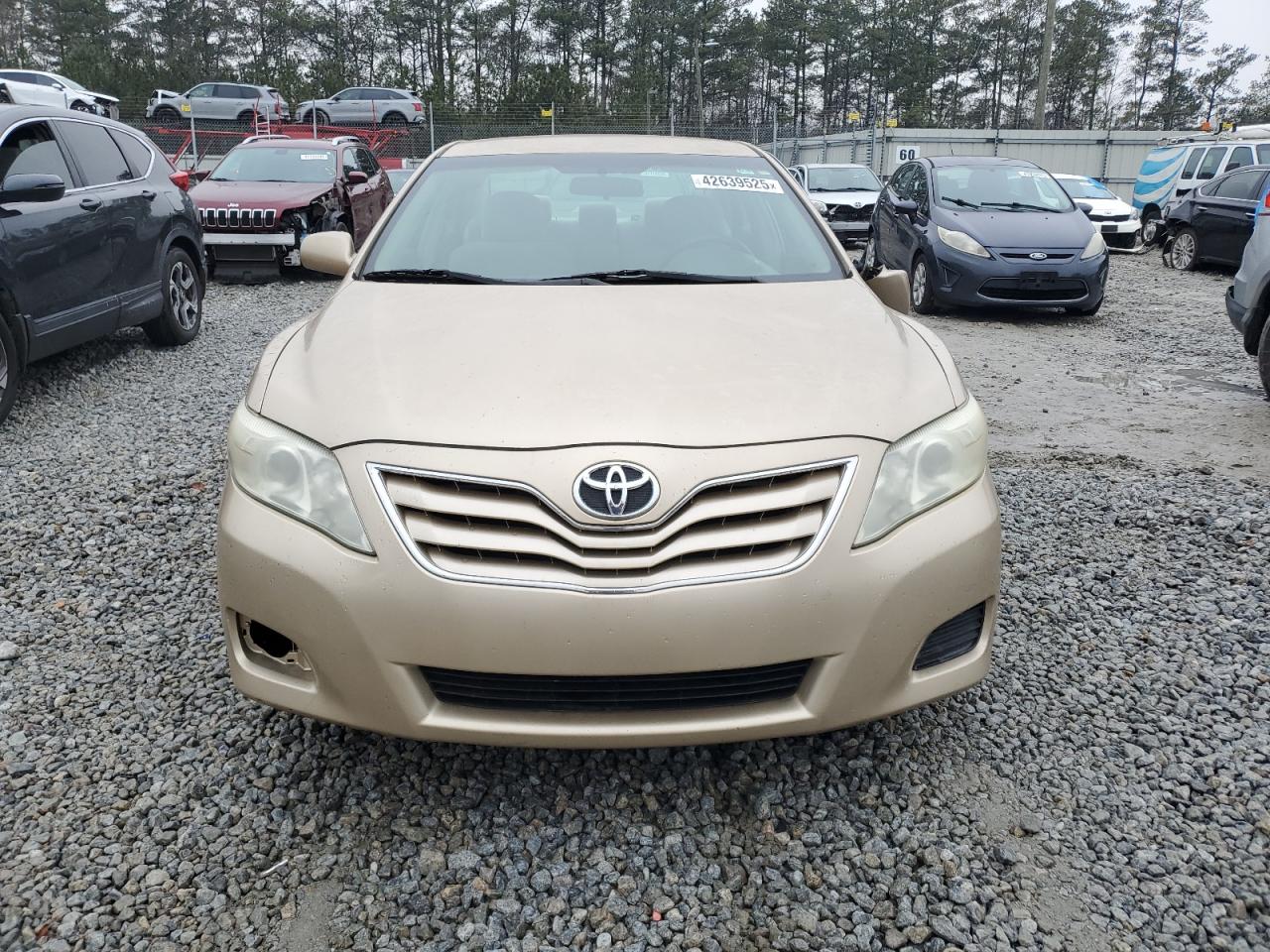2010 Toyota Camry - Image 5