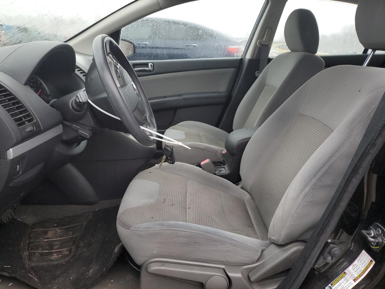 2012 Nissan Sentra - Image 7