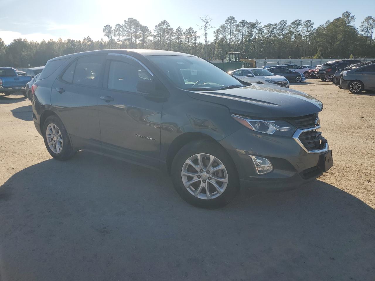 2019 Chevrolet Equinox - Image 4