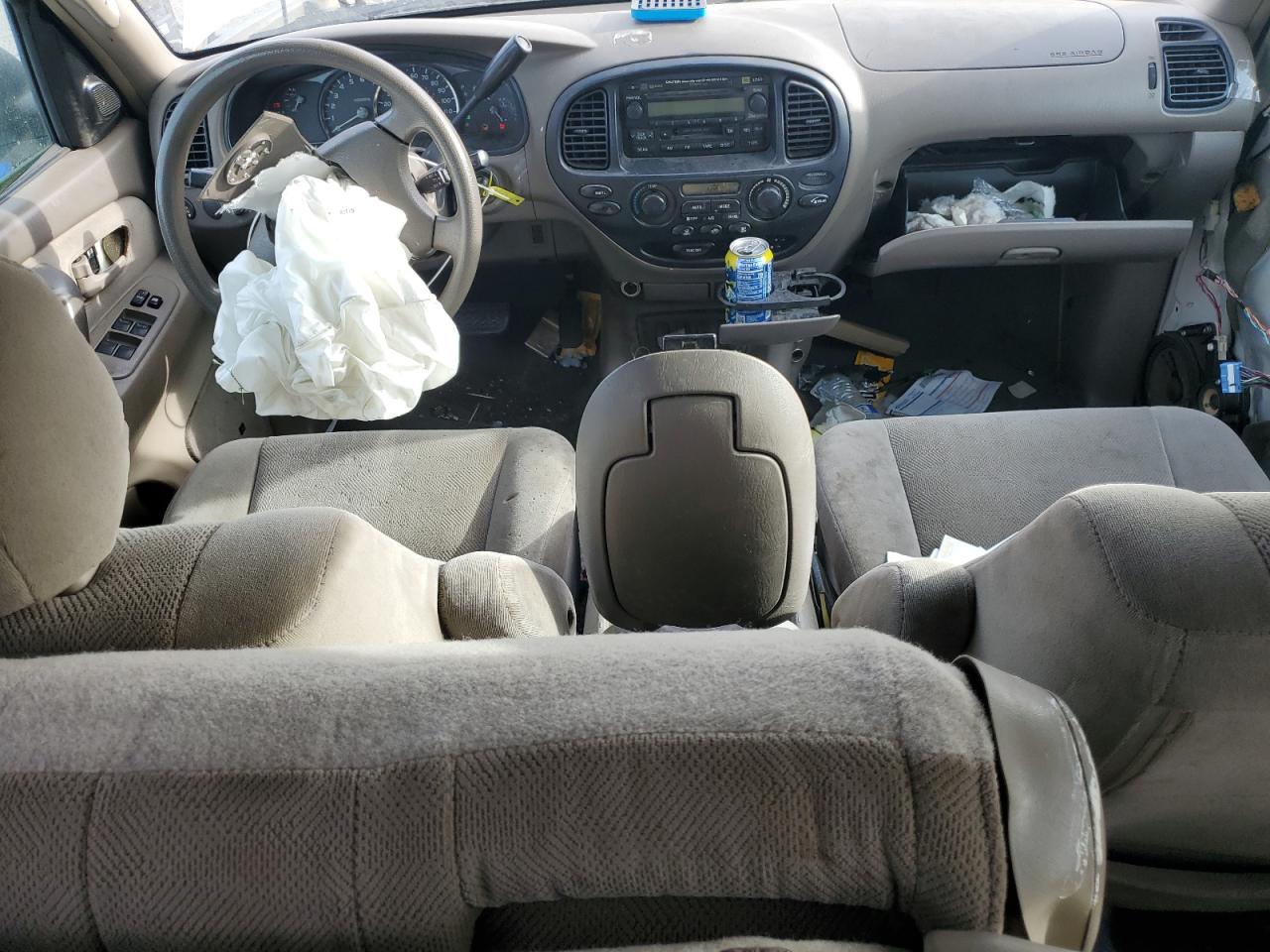 2006 Toyota Sequoia - Image 8