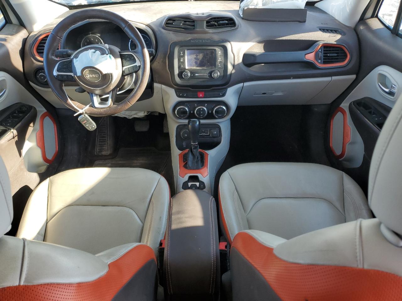 2015 Jeep Renegade - Image 8