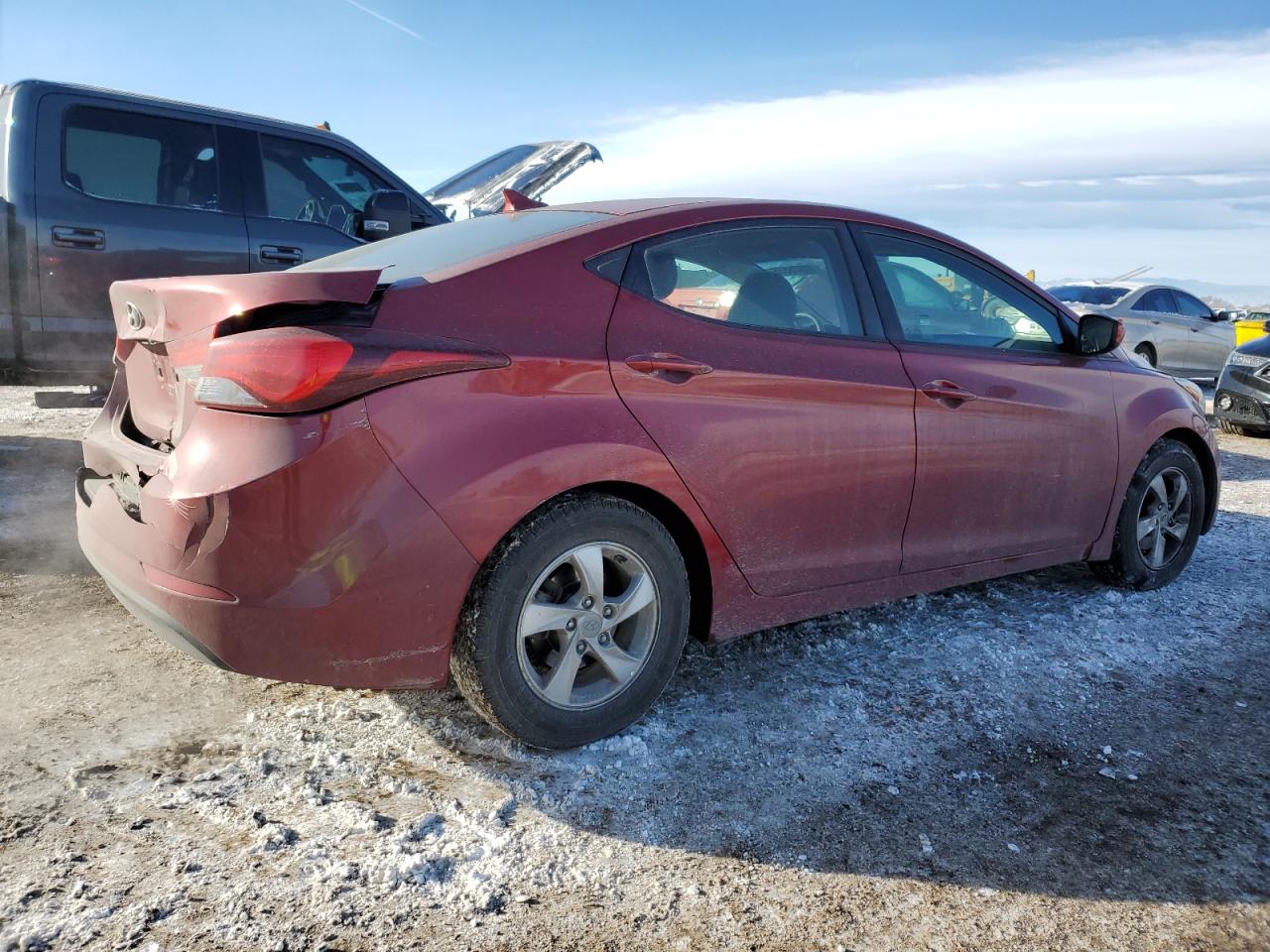 2014 Hyundai Elantra - Image 3
