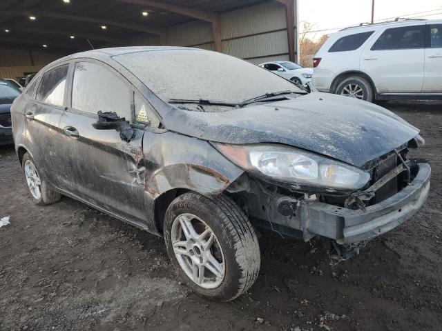  FORD FIESTA 2018 Серый