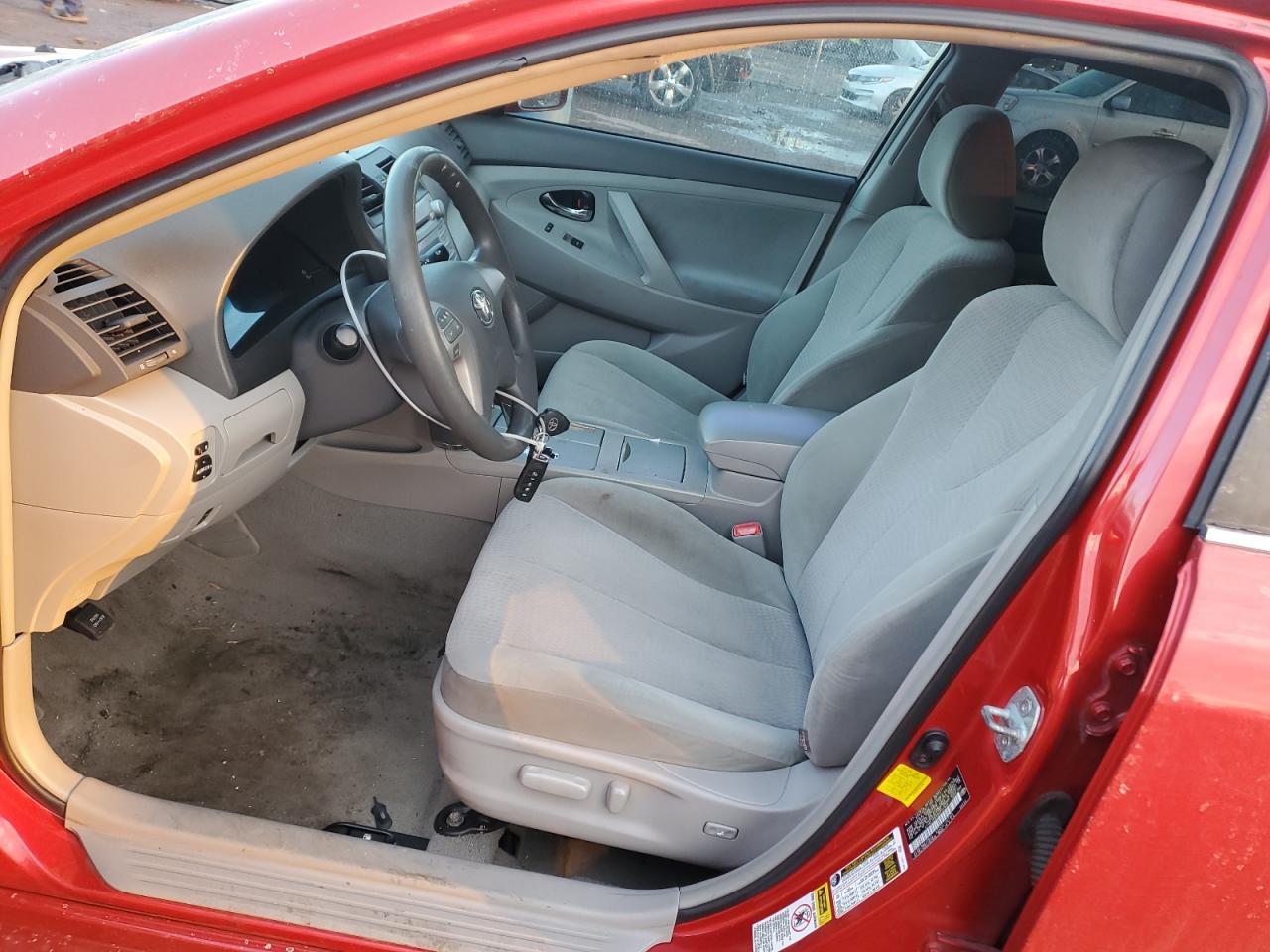 2011 Toyota Camry - Image 7