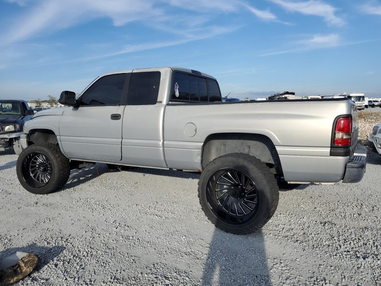 1997 Dodge RAM - Image 2