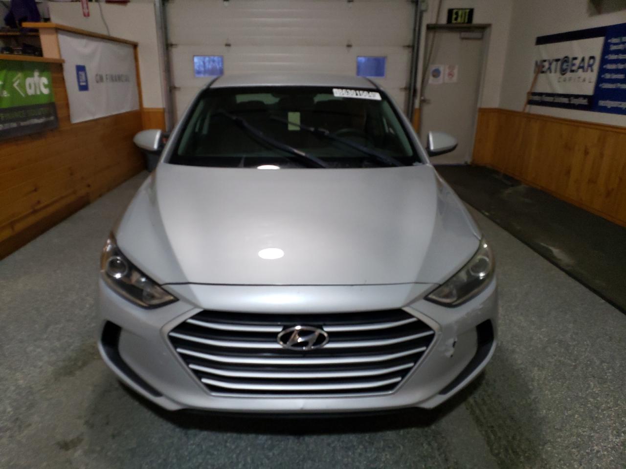 VIN KMHD84LF9HU200621 2017 HYUNDAI ELANTRA no.5