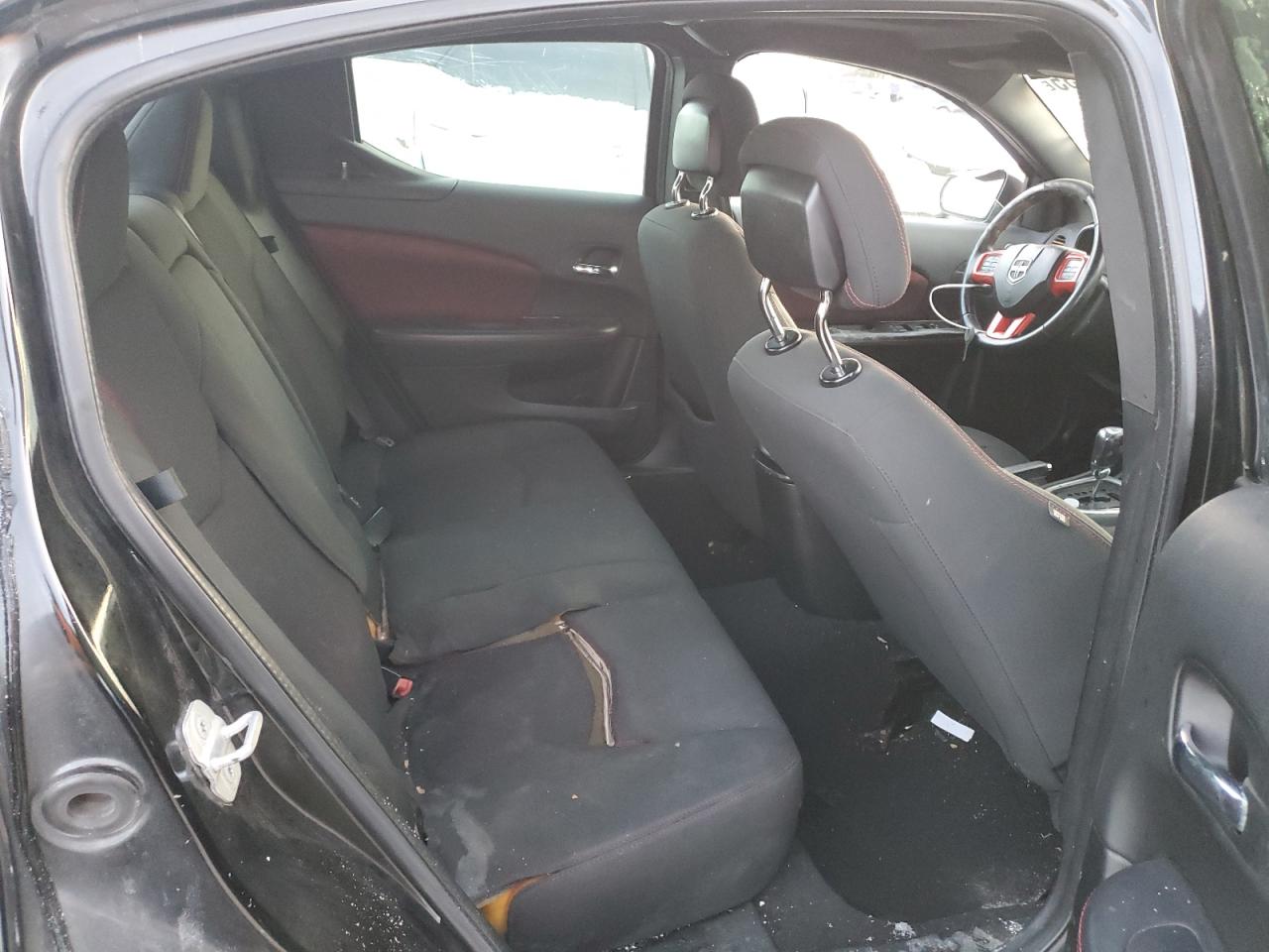 2012 Dodge Avenger - Image 10