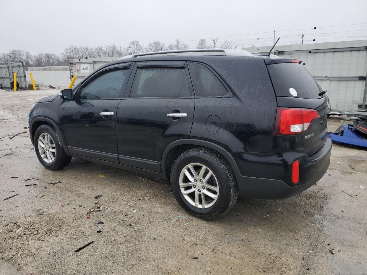 2014 Kia Sorento - Image 2