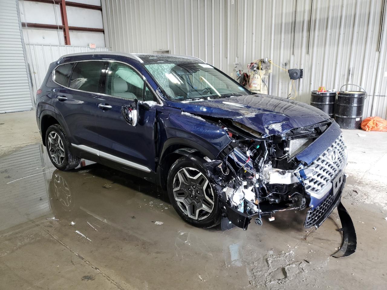 2023 Hyundai Santa Fe - Image 4
