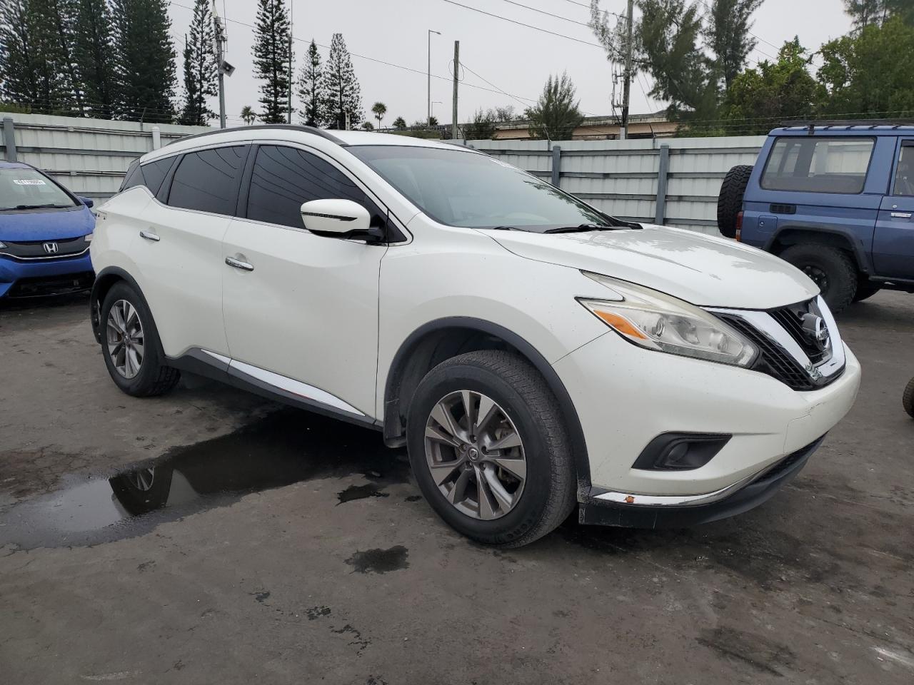 2017 Nissan Murano - Image 4