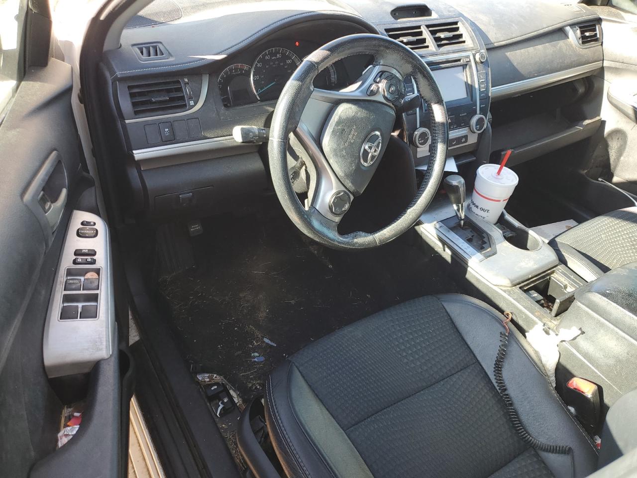 2012 Toyota Camry - Image 8