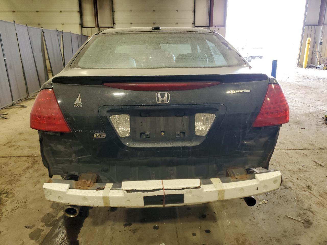 2007 Honda Accord - Image 6