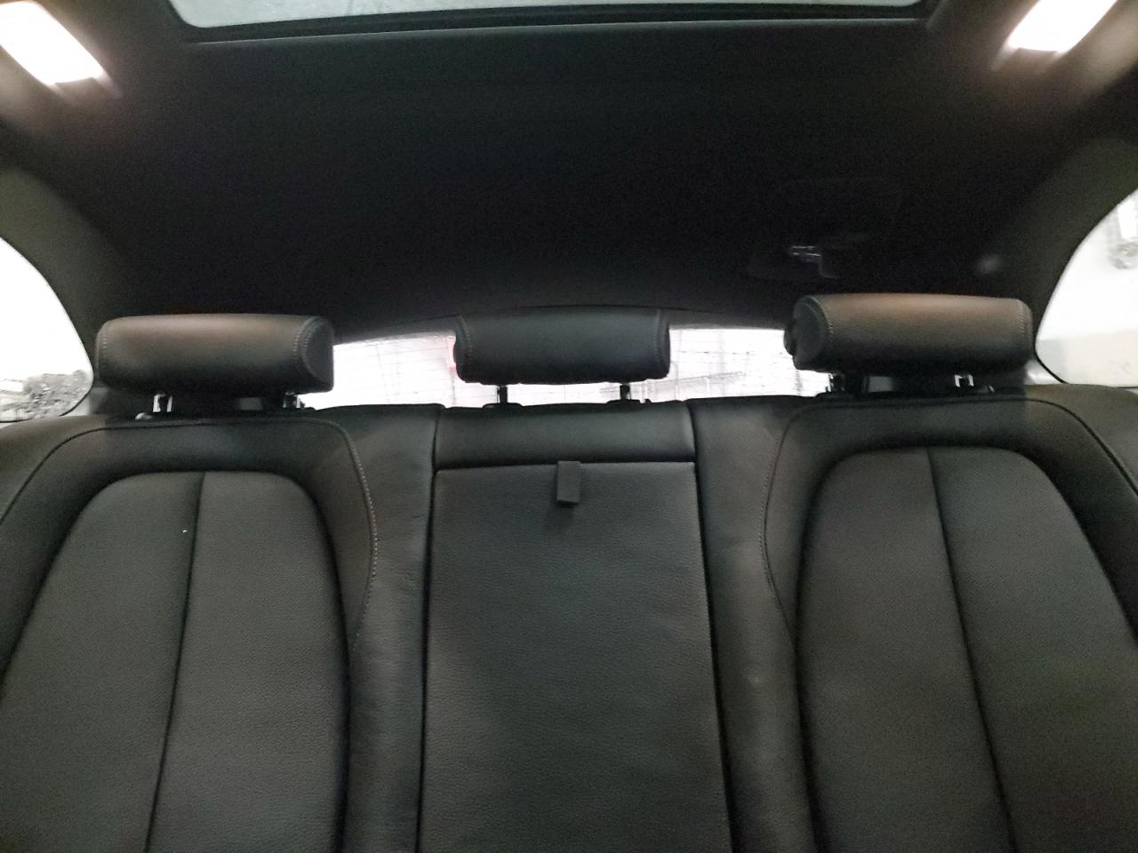 2018 BMW X1 - Image 10