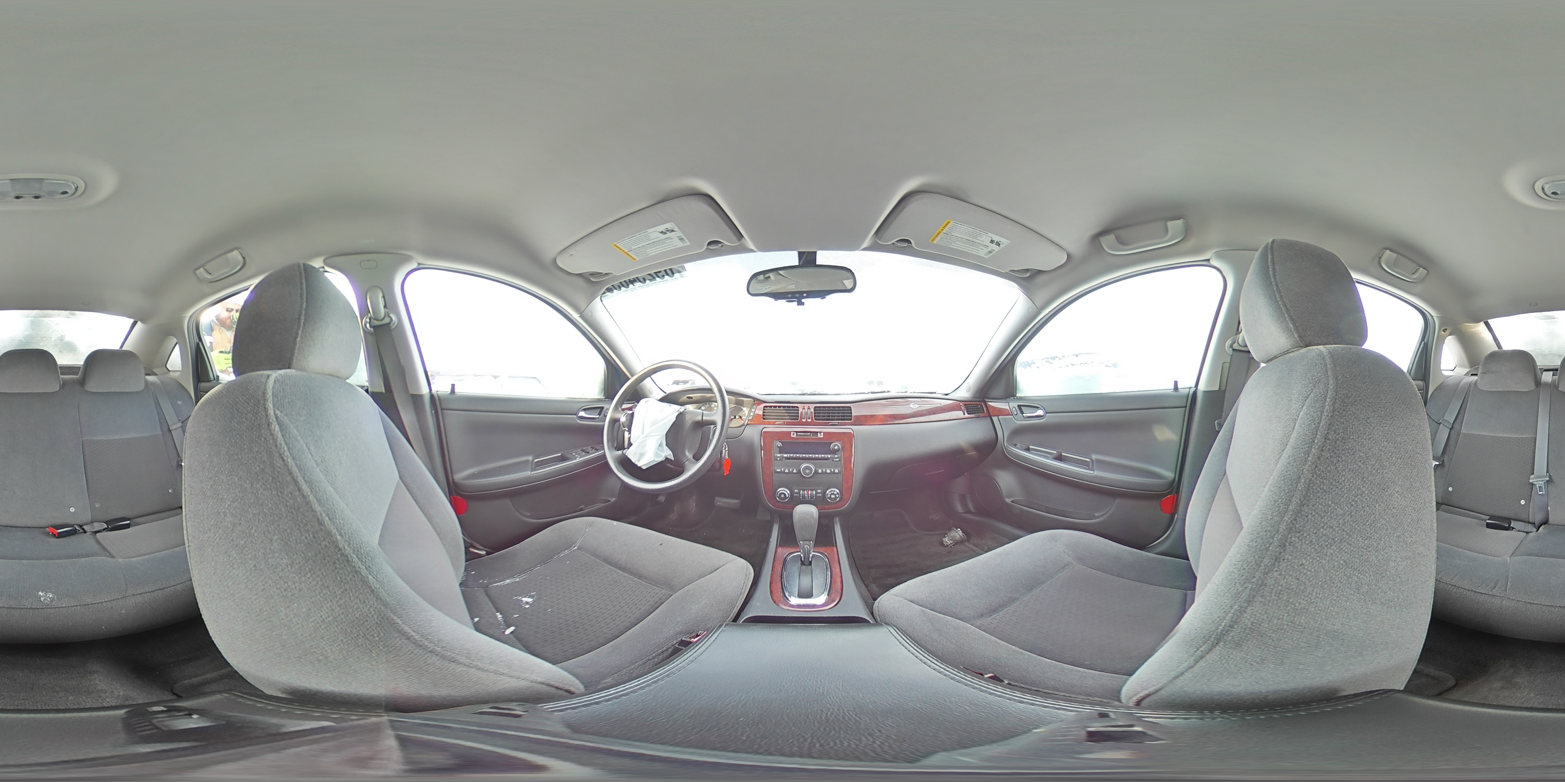 2008 Chevrolet Impala - Image 13