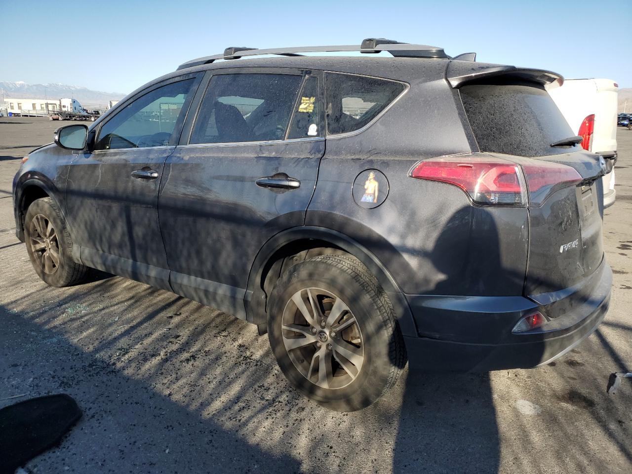 2018 Toyota RAV 4 - Image 2