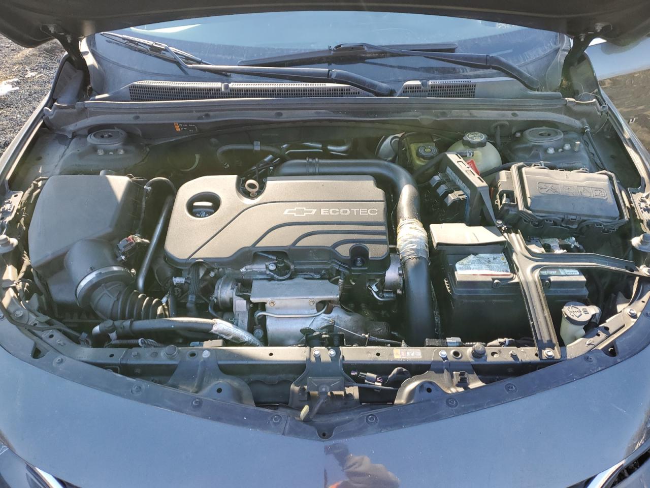 2016 Chevrolet Malibu - Image 11