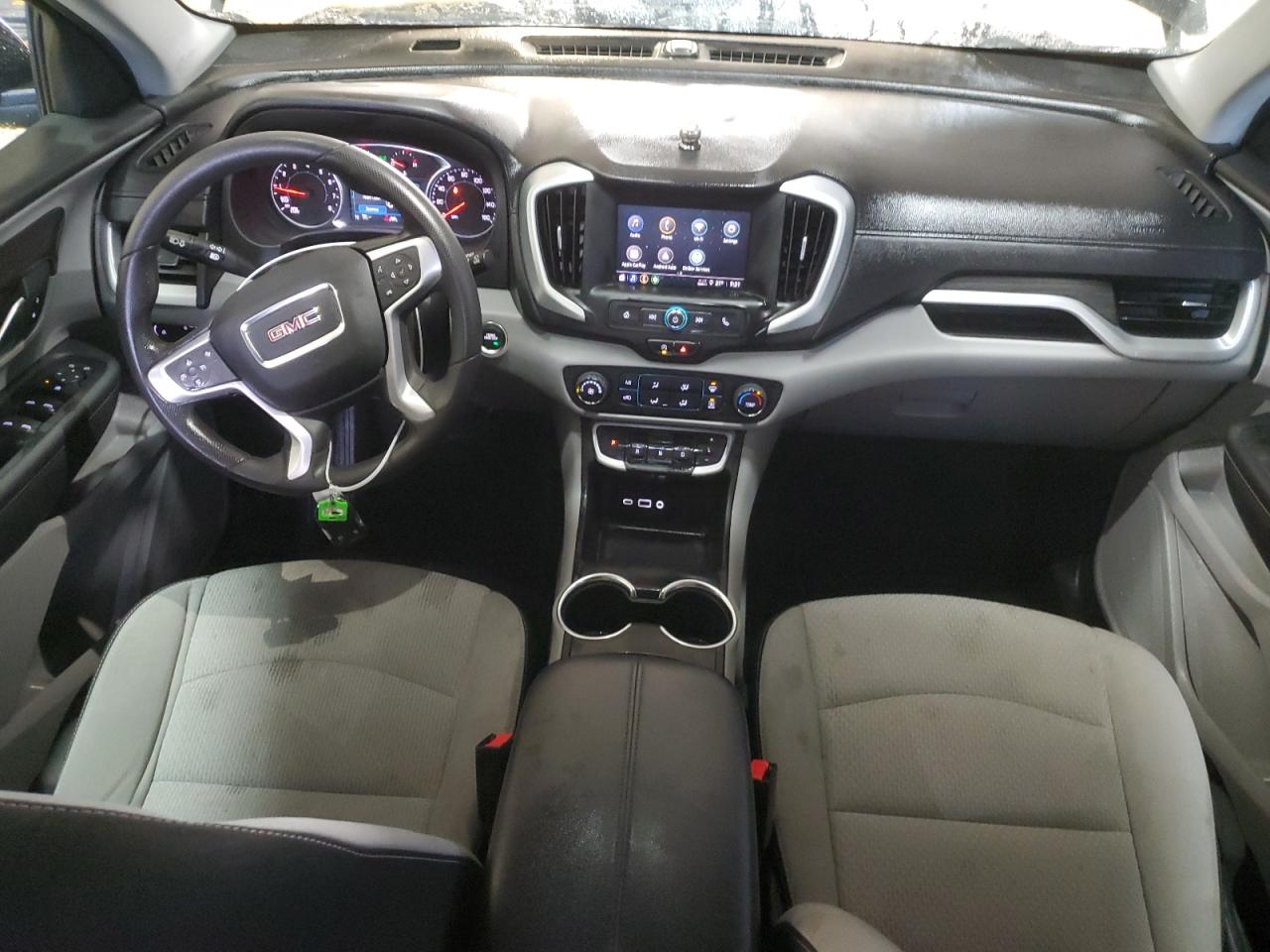 2022 GMC Terrain - Image 8