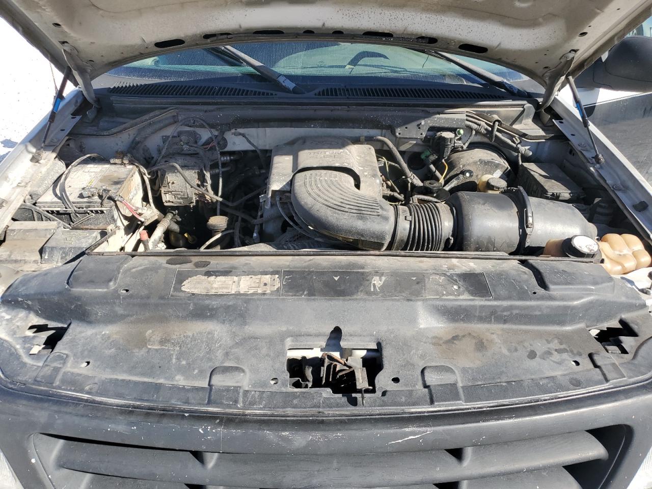 1999 Ford F150 VIN: 1FTRF17W0XKB76972 Lot: 41667295