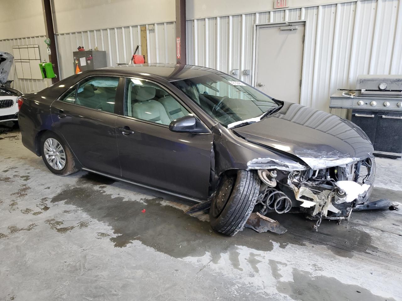 2014 Toyota Camry - Image 4