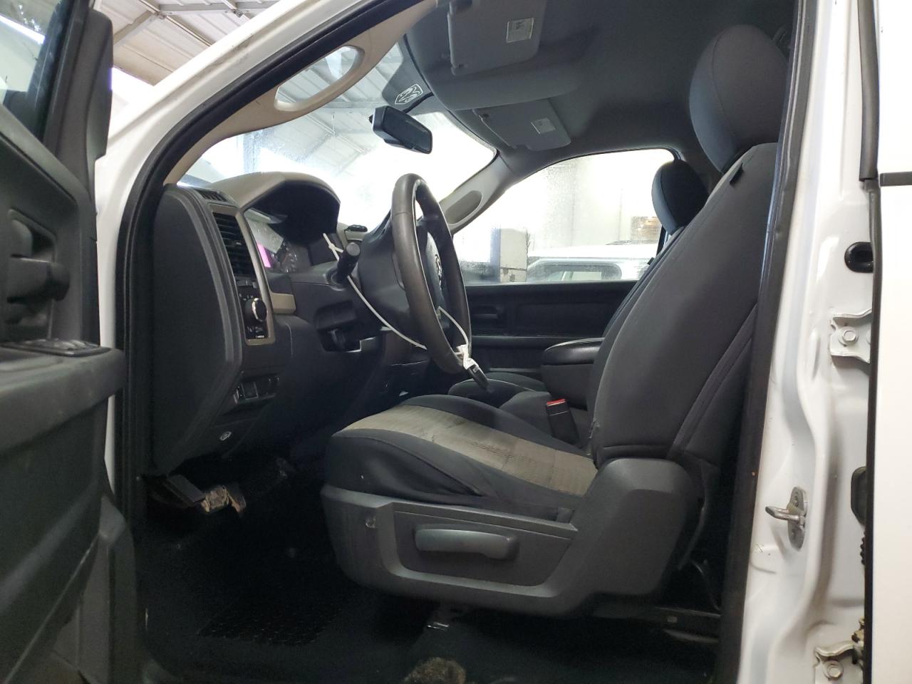 2012 Dodge RAM - Image 7