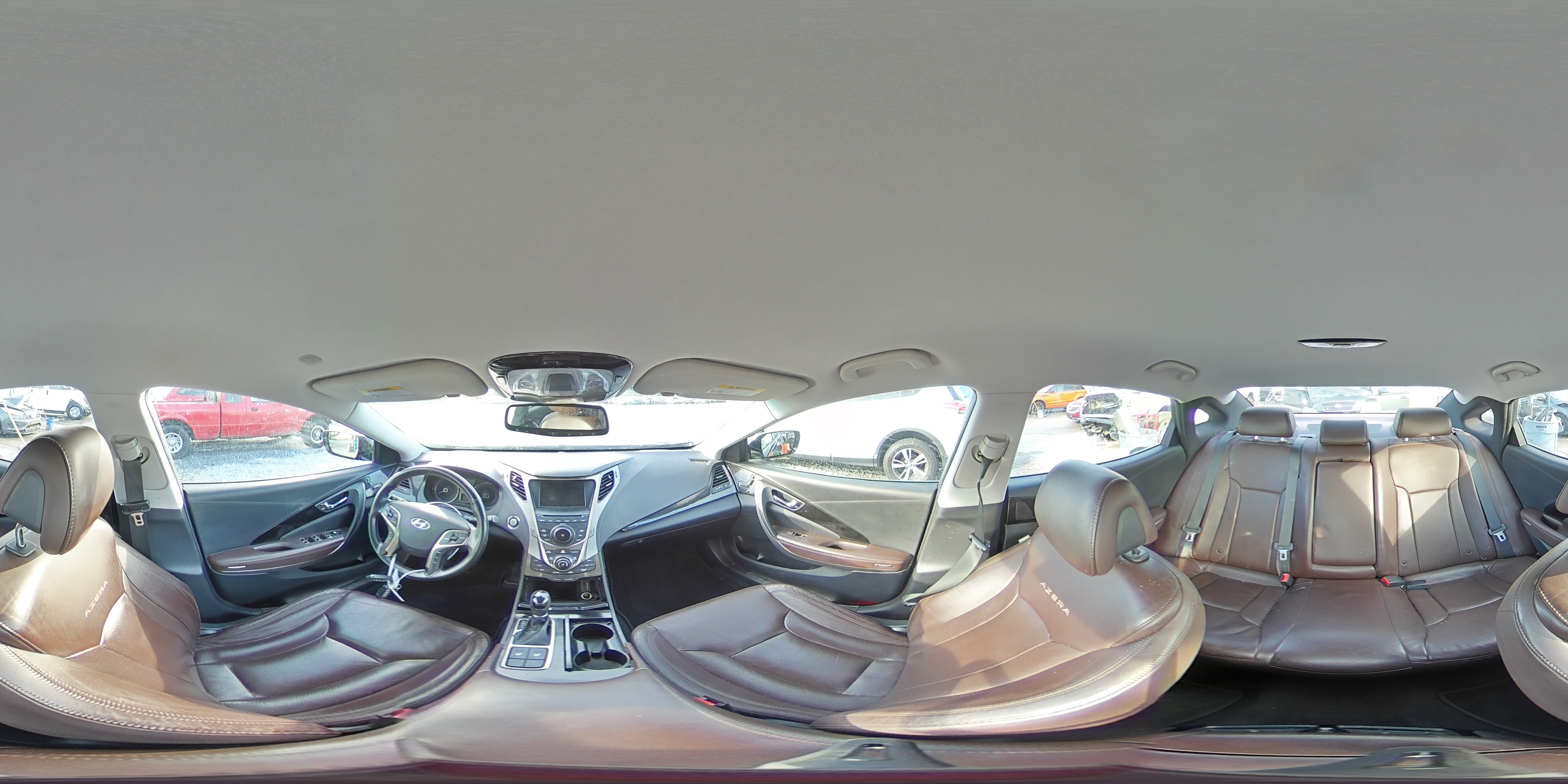 2013 Hyundai Azera - Image 14