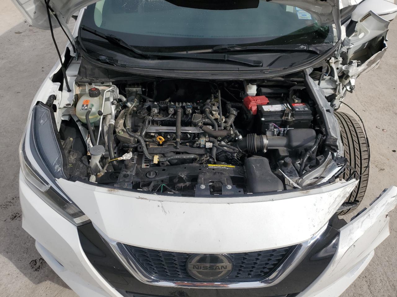 2020 Nissan Versa - Image 12