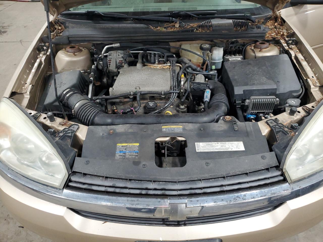 2005 Chevrolet Malibu - Image 11