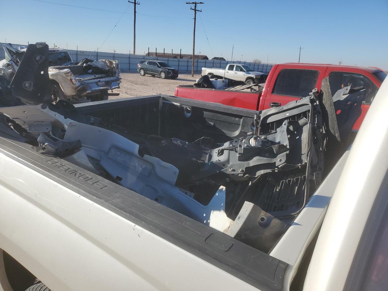 2015 Chevrolet Silverado - Image 12