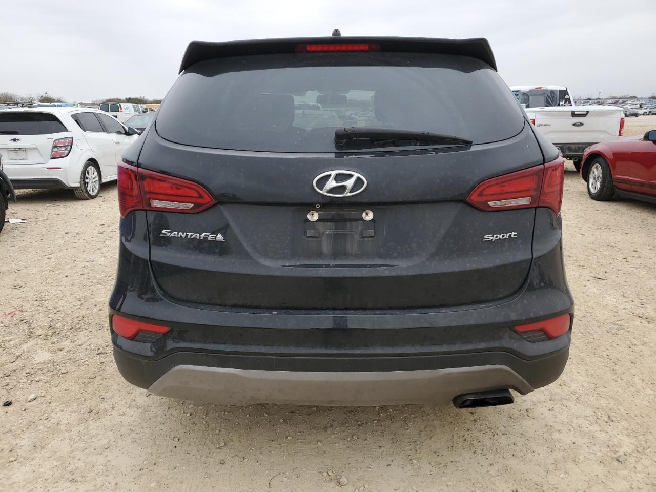 VIN 5NMZT3LB8JH059750 2018 HYUNDAI SANTA FE no.6