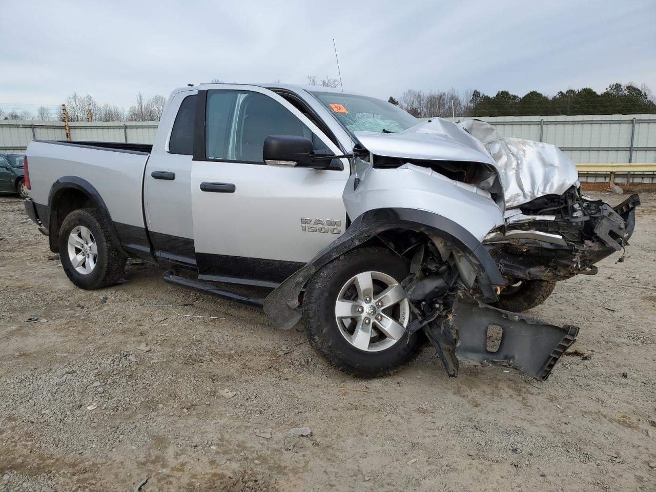 2015 RAM 1500 - Image 4