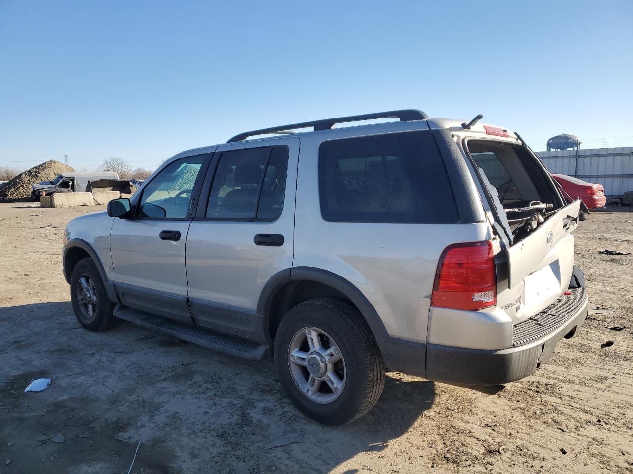 2003 Ford Explorer - Image 2